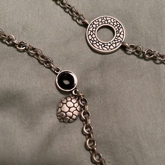 Vintage Chicos 3 strand necklace and earrings - Picture 3 of 4